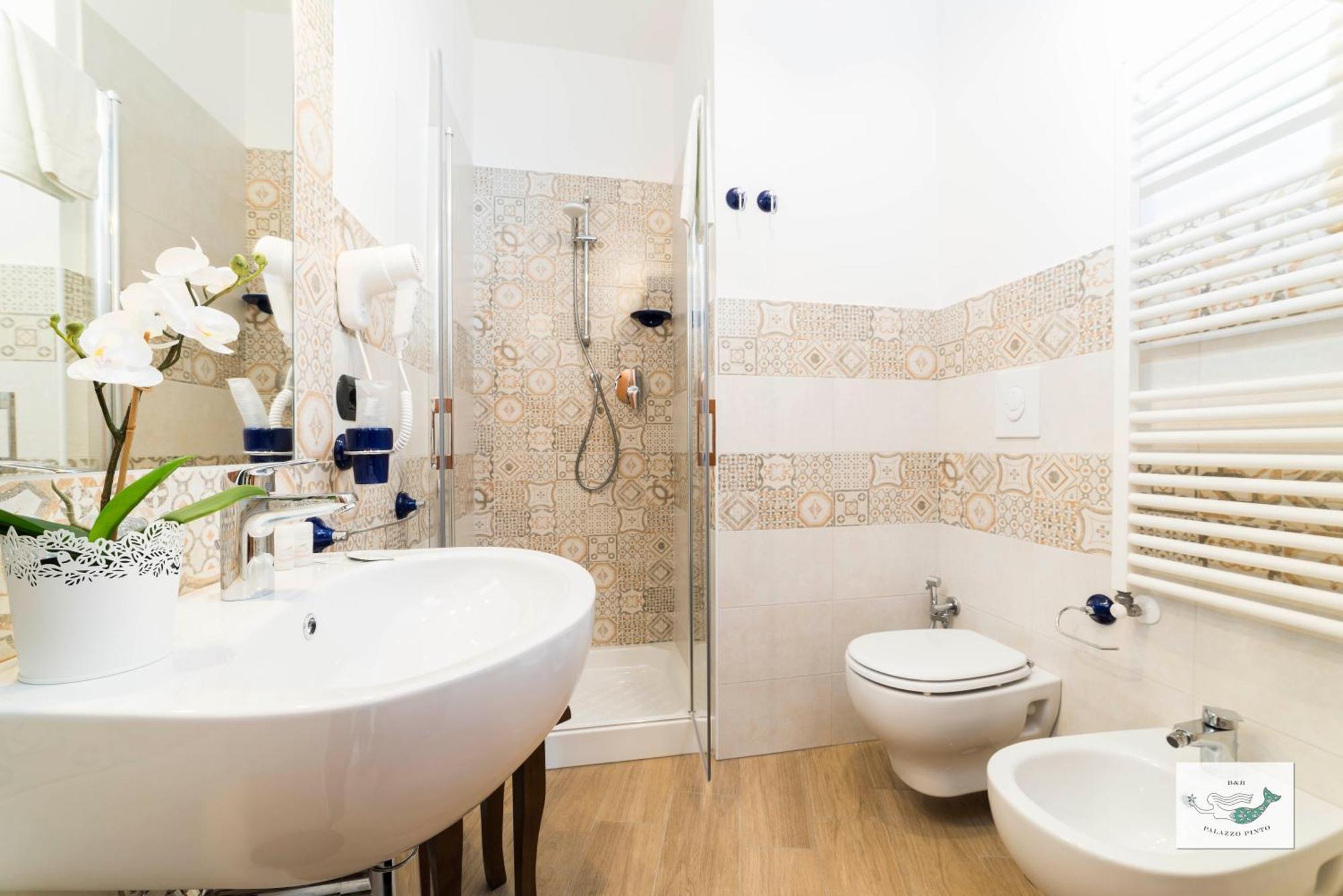 B&B Palazzo Pinto 2 Vietri Eksteriør billede