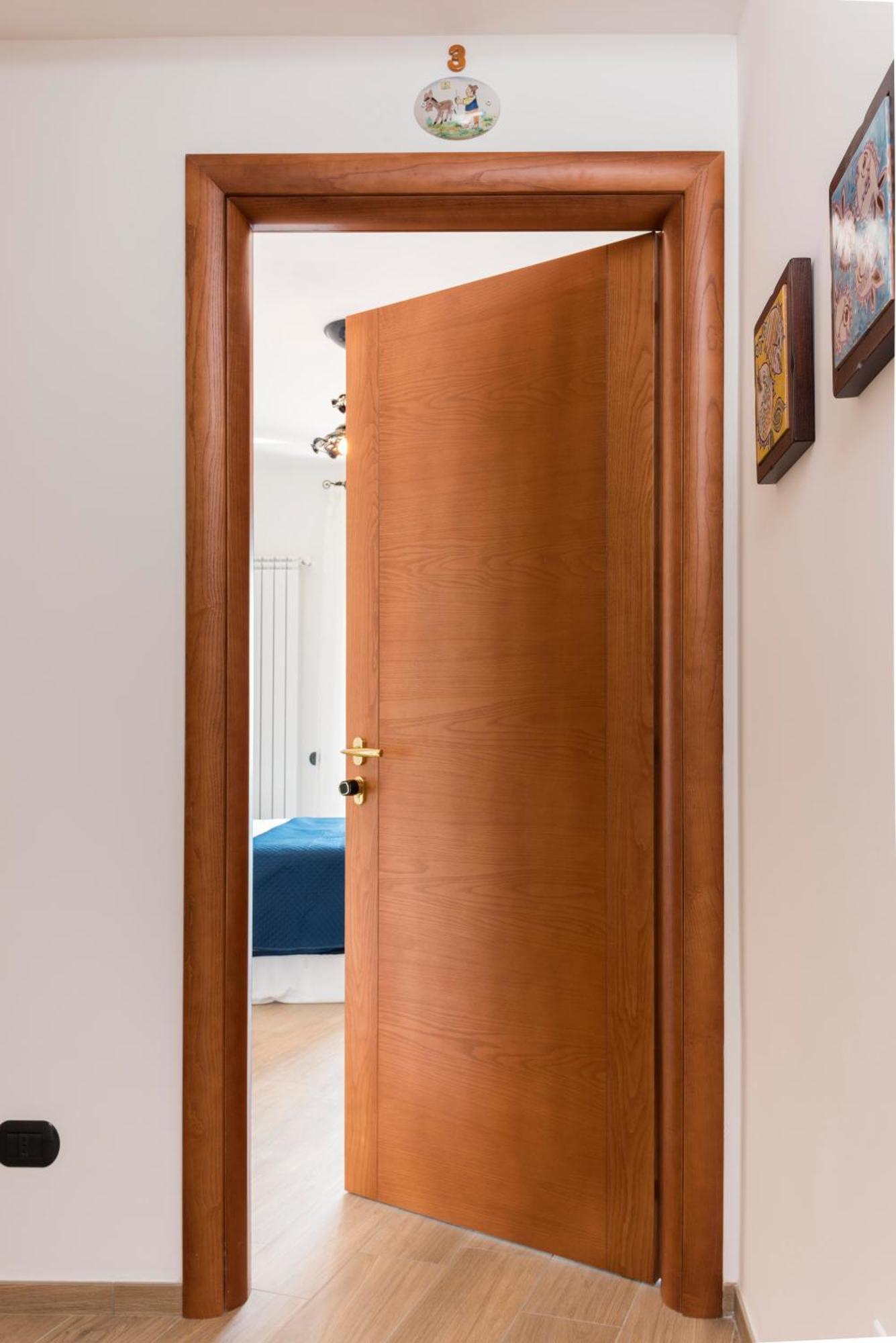 B&B Palazzo Pinto 2 Vietri Eksteriør billede